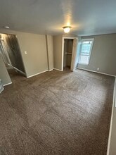 112 Kathleen St, Unit 2 in Pittsburgh, PA - Building Photo - Building Photo