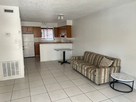 820-820 N 26th St in Harlingen, TX - Building Photo