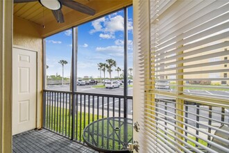 4307 Bayside Village Dr in Tampa, FL - Building Photo - Building Photo