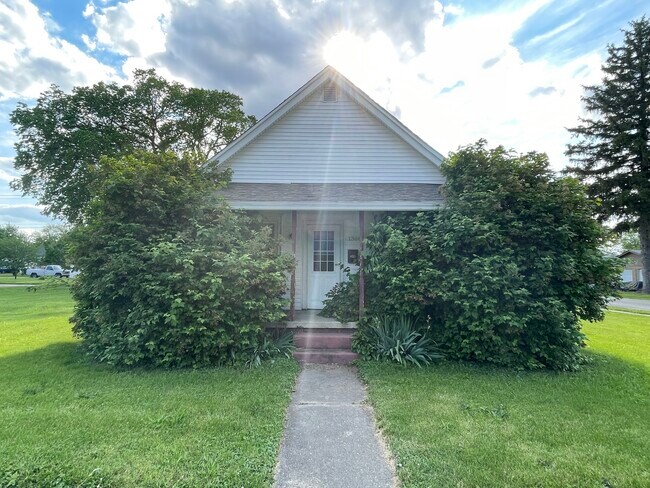 property at 1308 N Main St