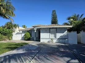 819 Hansen St in West Palm Beach, FL - Building Photo