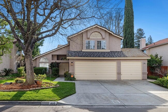 property at 805 E Buckhill Rd