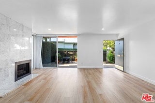 property at 122 Buccaneer St