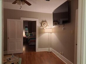 110 Carolyn St in La Marque, TX - Building Photo - Building Photo