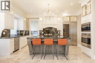 8700 Minler Rd in Richmond, BC - Building Photo - Building Photo