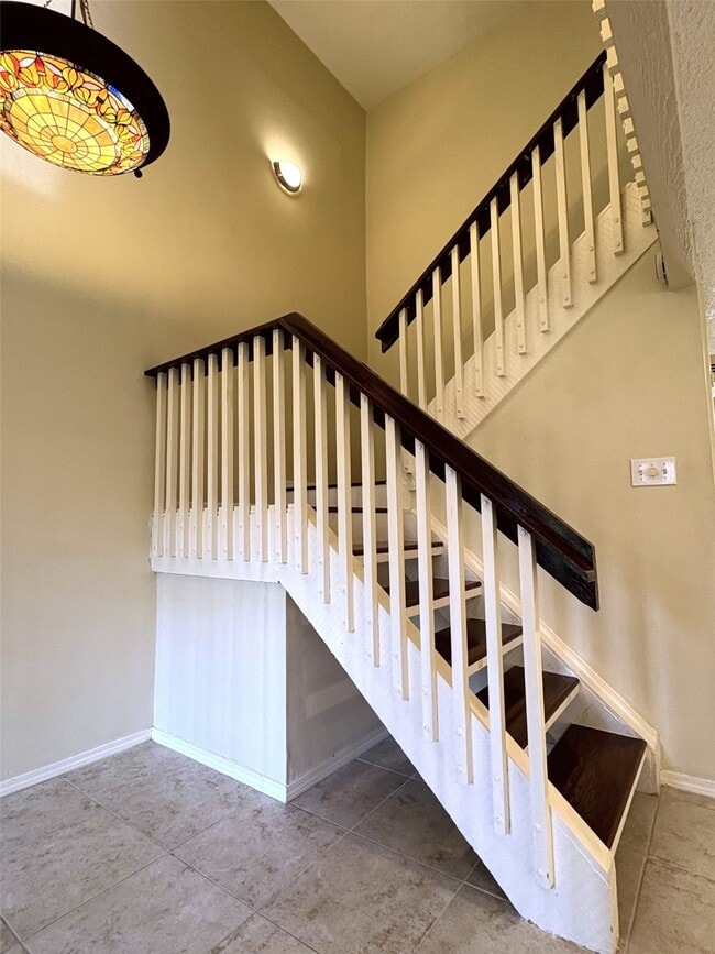 11526 Village Pl Dr in Houston, TX - Building Photo - Building Photo