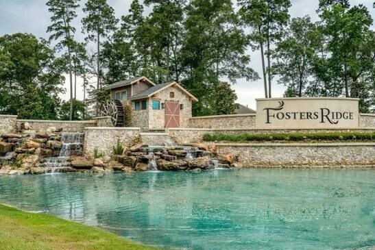 13712 Moss Lake Ln in Conroe, TX - Building Photo
