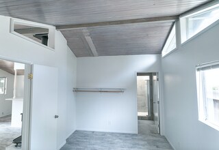 932 Camino Del Sur in Isla Vista, CA - Building Photo - Building Photo