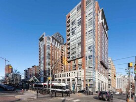 201 Marin Blvd, Unit 35 in Jersey City, NJ - Building Photo
