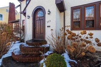 305 Castlebar Rd in Rochester, NY - Building Photo - Building Photo