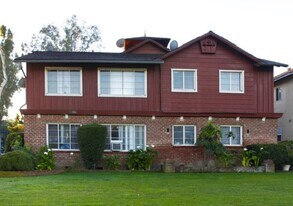 11966-11974 Moorpark St in Studio City, CA - Building Photo