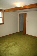526 Larimer Ave in Turtle Creek, PA - Building Photo - Building Photo
