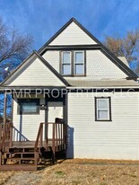 2856 Bristol St in Omaha, NE - Building Photo