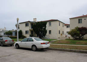 954-962 Wilbur Ave Apartments