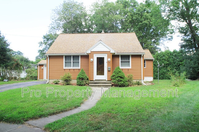 property at 14 Lynn Cir