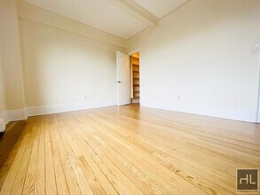 WEST 79 STREET in New York, NY - Building Photo - Building Photo