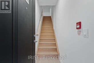 485-485 Logan Ave in Toronto, ON - Building Photo - Building Photo