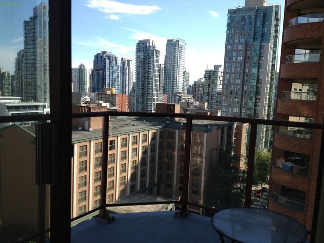 property at 811-1811 Helmcken St