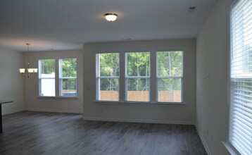 2002 Chipley Dr in Cary, NC - Building Photo - Building Photo