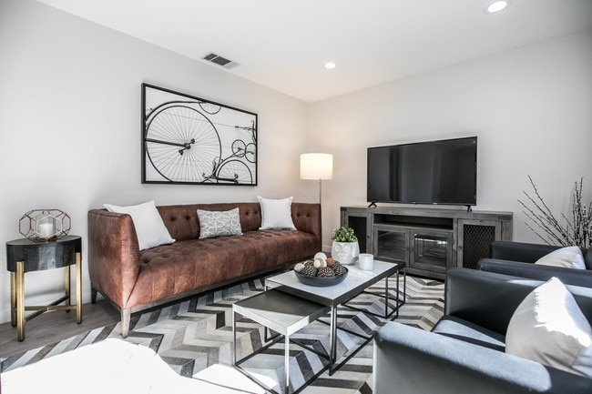 The CitiZen South Bay on Anza