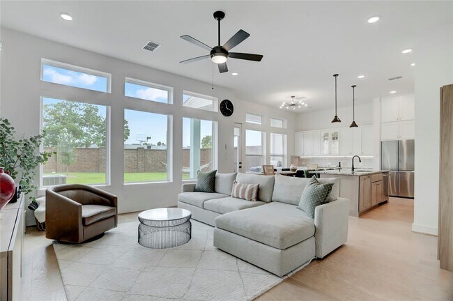 3124 Somerset Levens Ln in Houston, TX - Building Photo - Building Photo