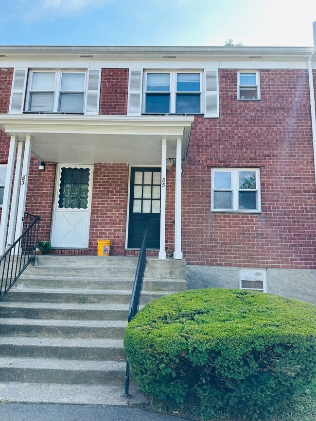 85 Abner Ct in Bridgeport, CT - Building Photo - Building Photo