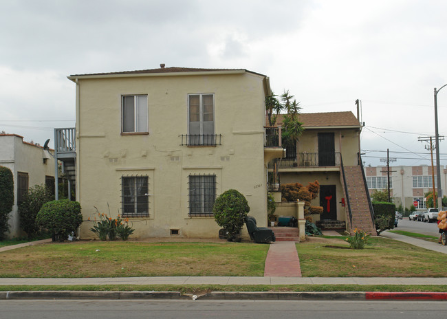 1701-1703 6th Ave in Los Angeles, CA - Building Photo - Building Photo