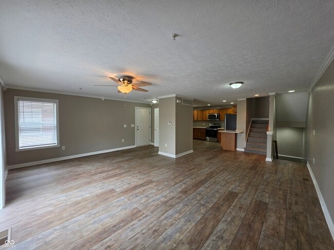 1480 Royal View Ln in Greenwood, IN - Building Photo - Building Photo