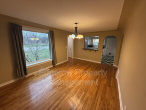 1585 Wilson Ave SW in Grand Rapids, MI - Building Photo - Building Photo