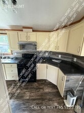 13025 Crestview Ave in Meadville, PA - Building Photo - Building Photo