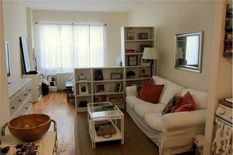 442 E 78th St-Unit -#C5 in New York, NY - Building Photo - Building Photo