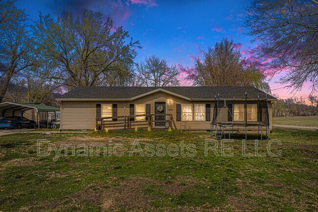 property at 405 Falletti St