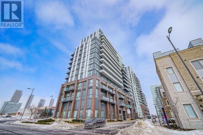 10-710 Honeycrisp Cres in Vaughan, ON - Building Photo - Building Photo