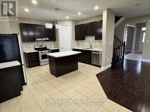14 Dublin Rd in Brampton, ON - Building Photo - Building Photo
