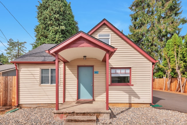 property at 1702 Bryant St