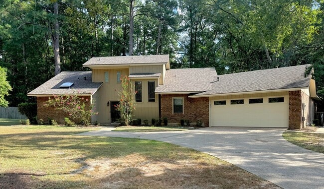 property at 1002 Chase Ln