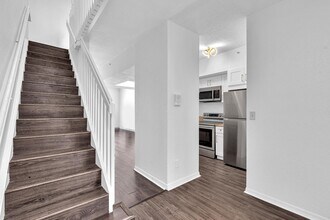 725 SW 148th Ave in Sunrise, FL - Building Photo - Building Photo