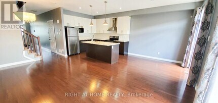 617 Sunburst St in Ottawa, ON - Building Photo - Building Photo