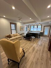 1317 W Eddy St in Chicago, IL - Building Photo - Building Photo