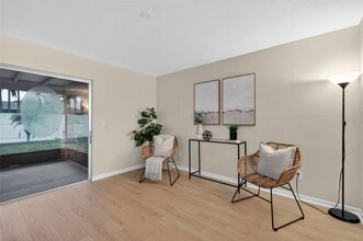 13924 Barbados Dr in Seminole, FL - Building Photo - Building Photo