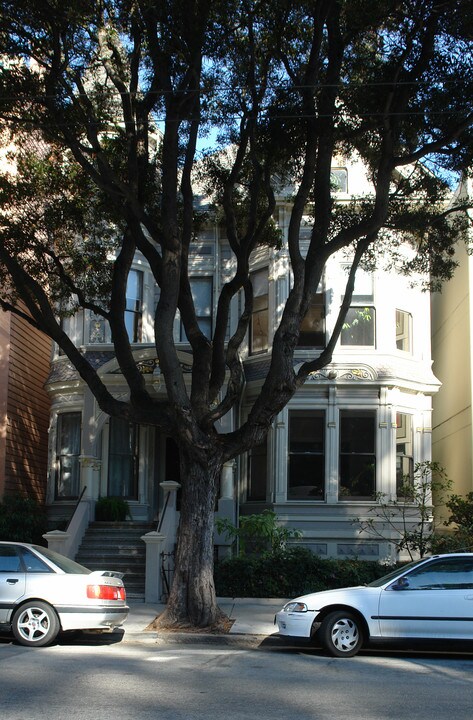 1126 Haight St in San Francisco, CA - Foto de edificio