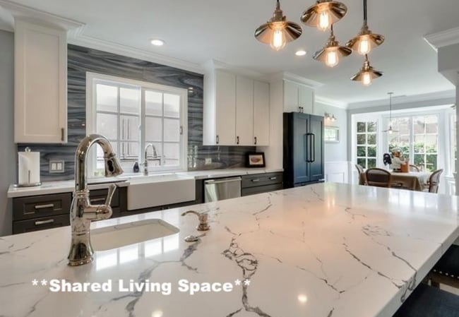 property at 10794 Rose Ave