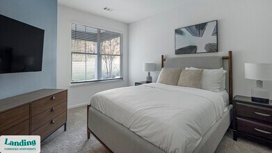 2800 Milan Ct, Unit 216 in Birmingham, AL - Building Photo - Building Photo