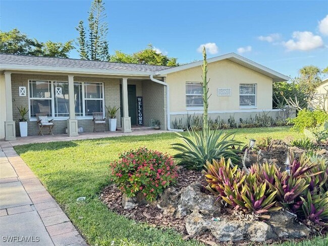 property at 4528 Country Club Blvd