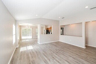 11732 Silver Hill Dr in Jacksonville, FL - Building Photo - Building Photo