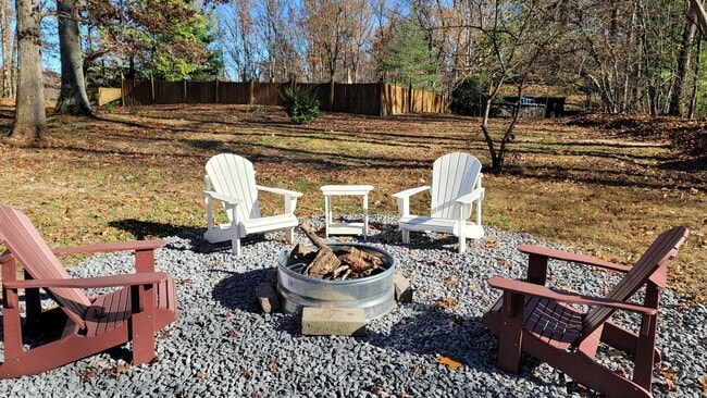 property at 7179 Bunker Hill Rd