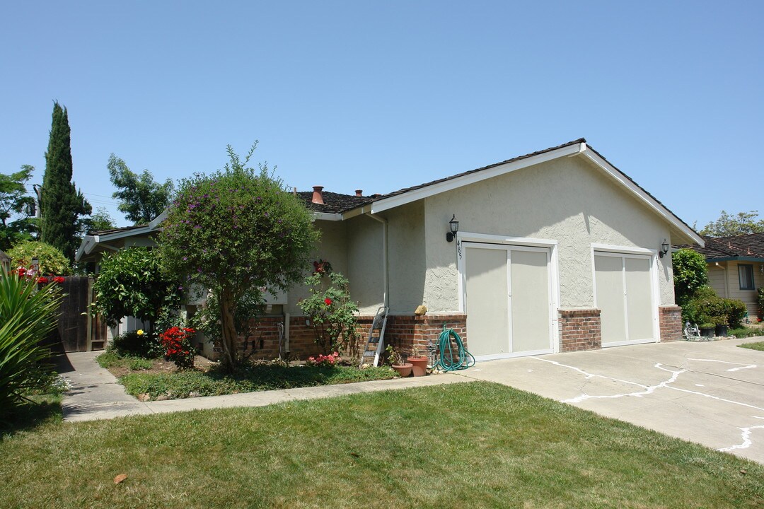 483-485 Westlake Dr in San Jose, CA - Building Photo