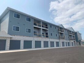 Creekside Heights Apartments, LLC in Rapid City, SD - Building Photo