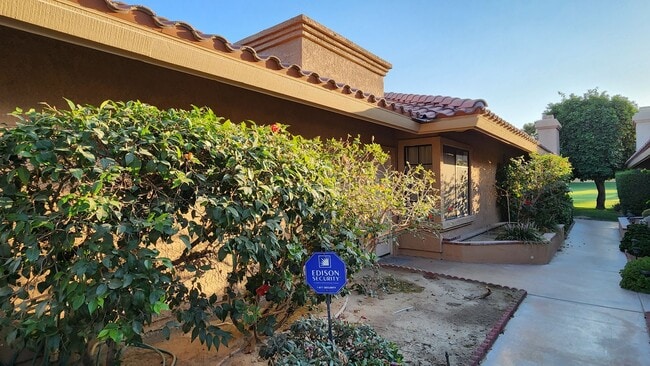 property at 41489 Woodhaven Dr W