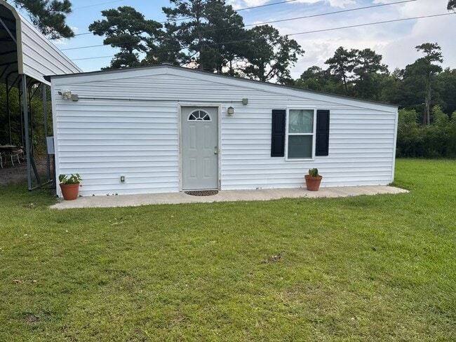 property at 108 Country Ct